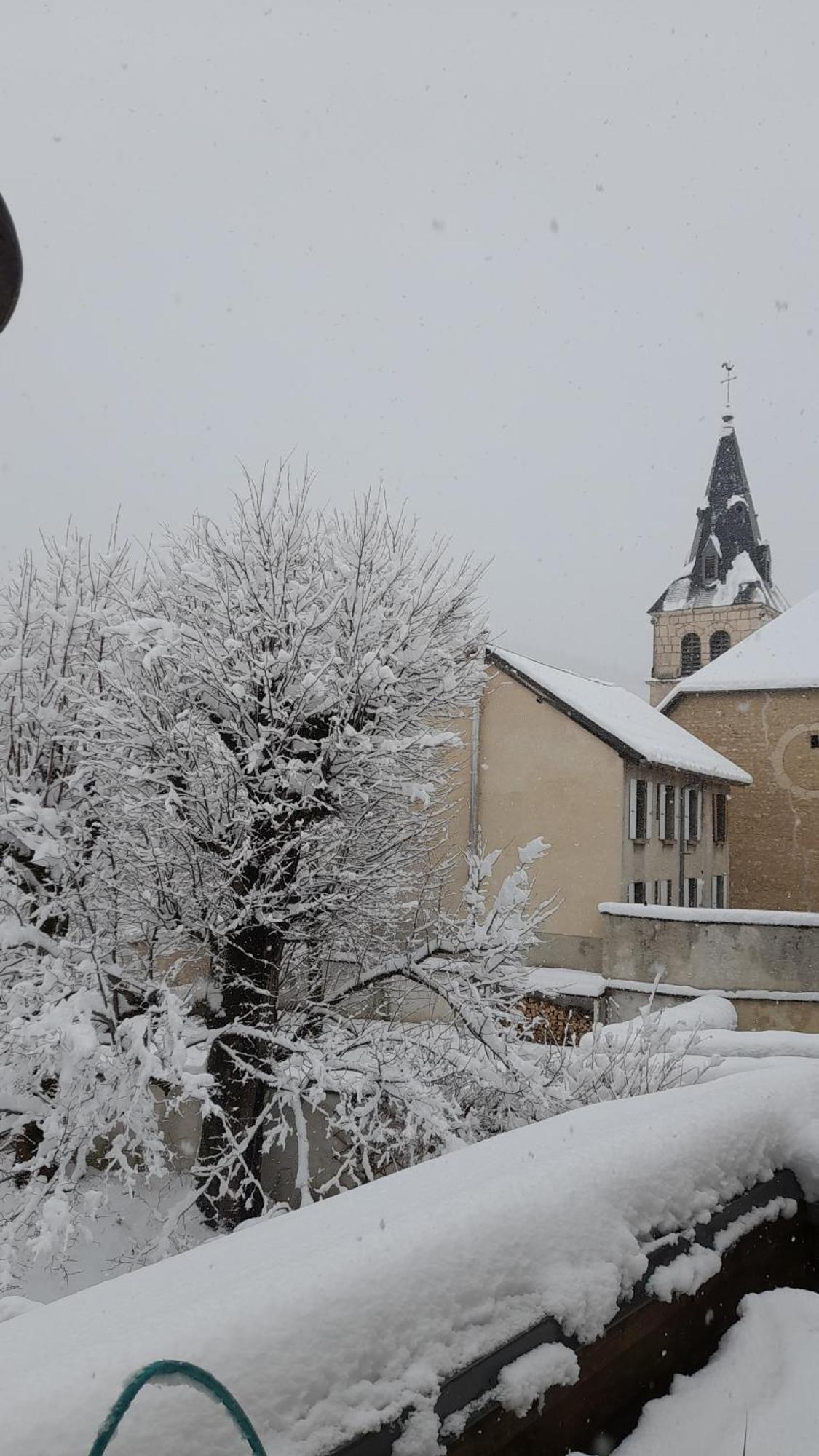Hôtel du Centre Villard-de-Lans Exterior foto