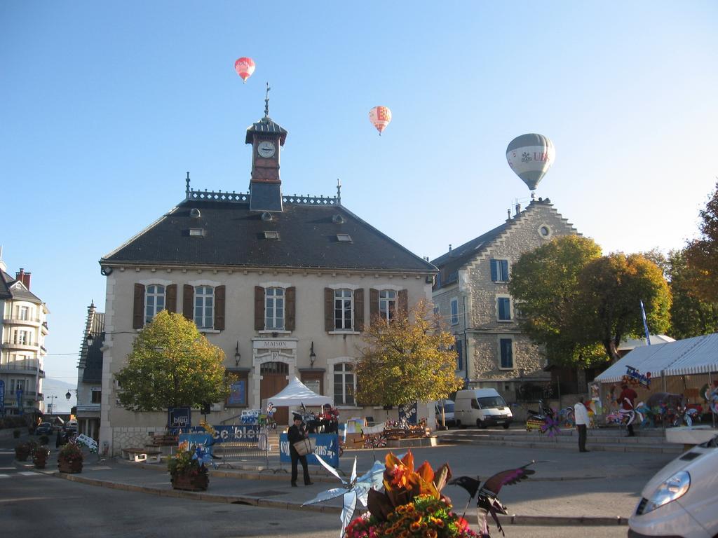 Hôtel du Centre Villard-de-Lans Exterior foto